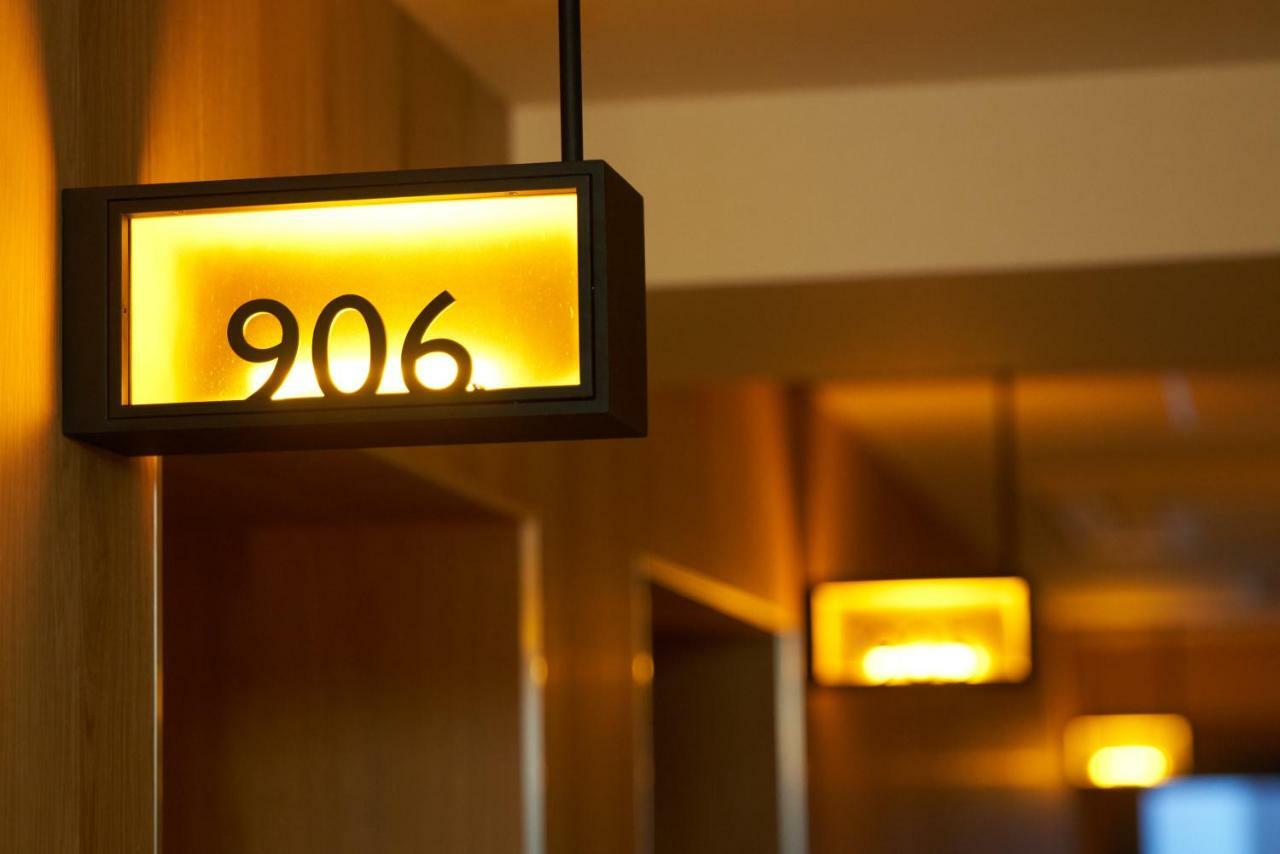 Cinnamon Hotel Осака Екстериор снимка
