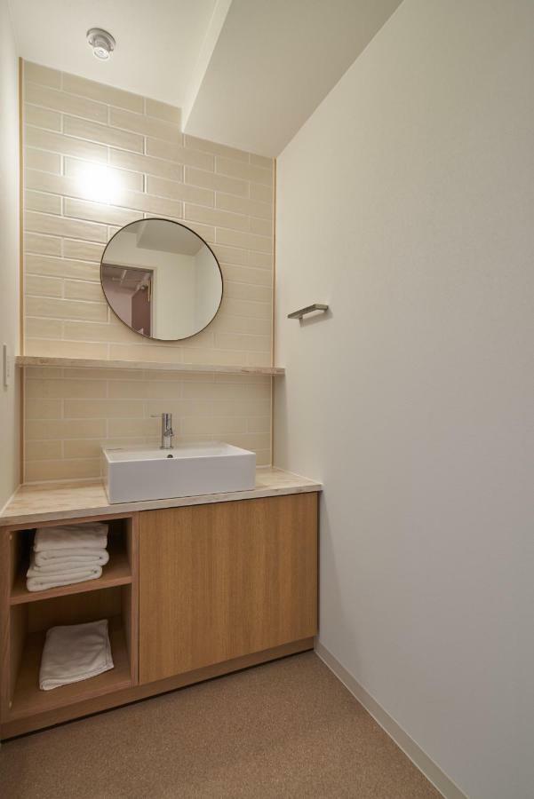 Cinnamon Hotel Осака Екстериор снимка